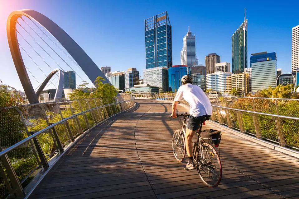 Study in Australia: How Much Is Enough for Living Expenses and Which City to Choose?
