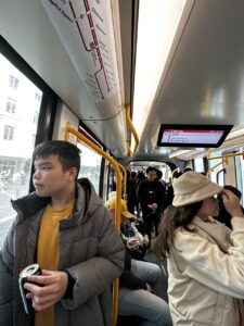 Cách cân bằng giữa học tập, làm thêm và cuộc sống khi du học tại Úc