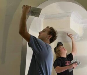 Certificate III in Solid Plastering