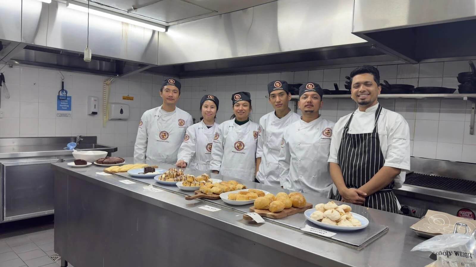 Diploma of Hospitality Management